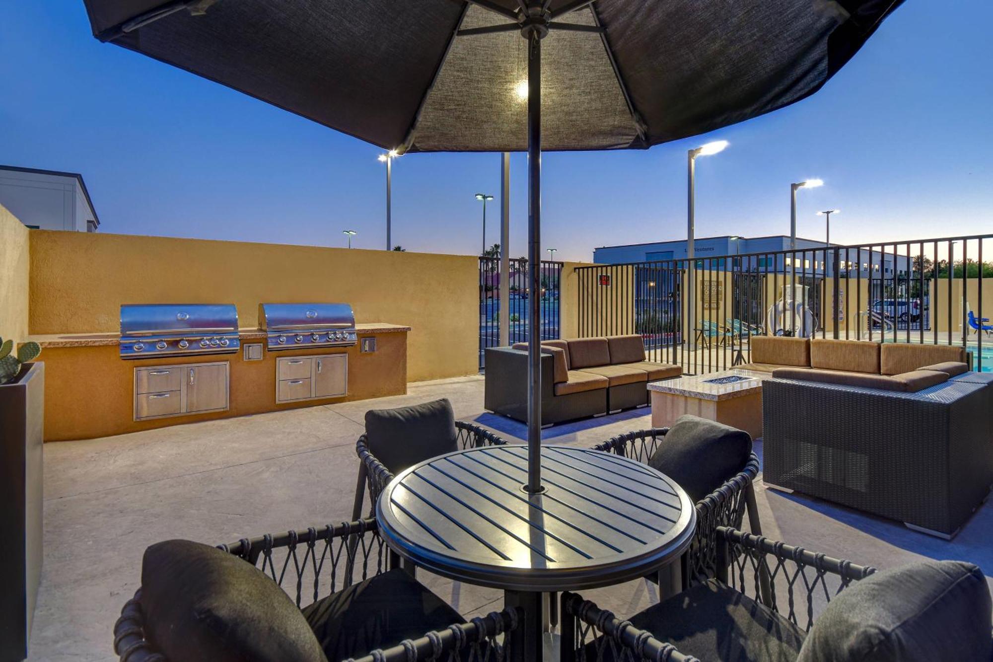 Towneplace Suites Las Vegas Airport South Exteriör bild
