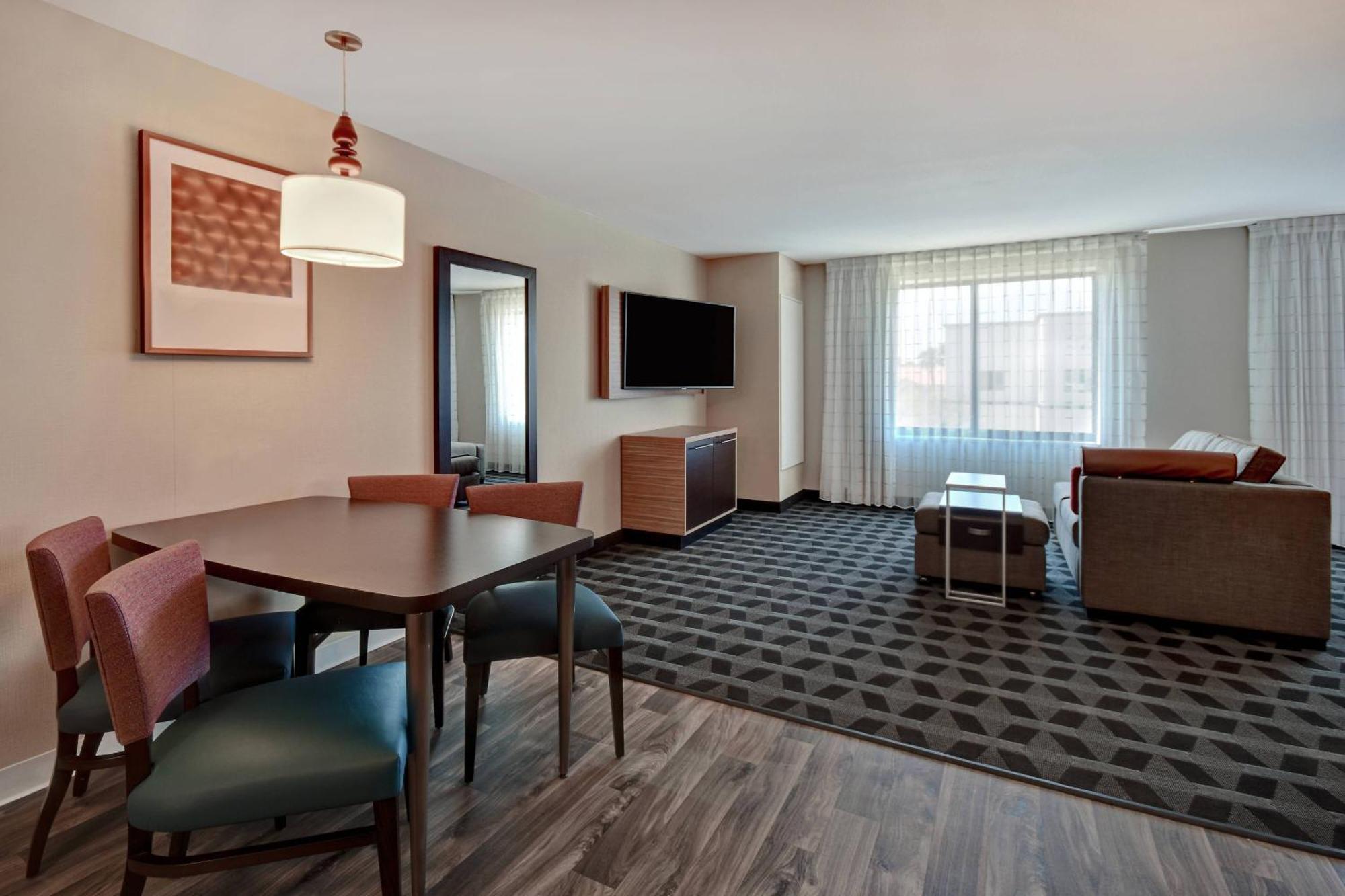 Towneplace Suites Las Vegas Airport South Exteriör bild
